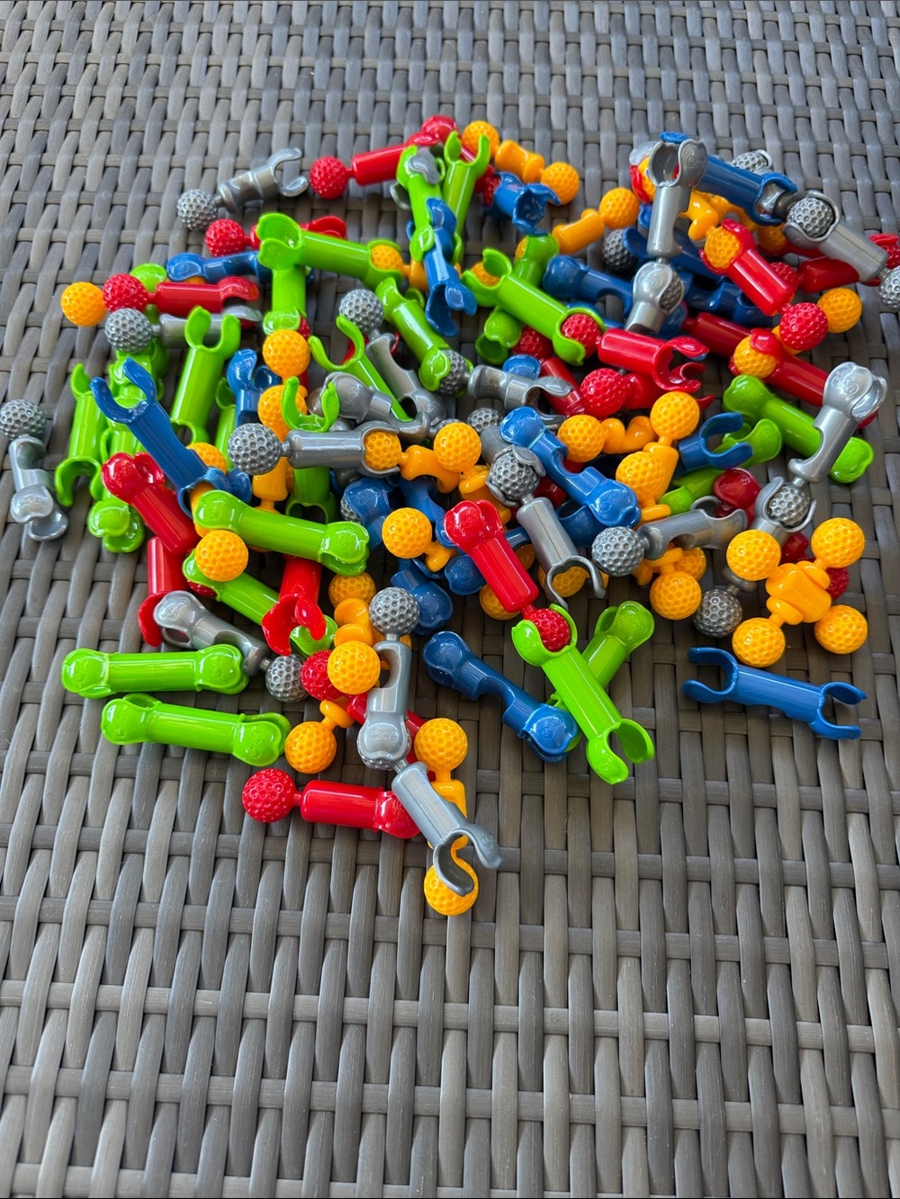 Kids Construction Connector Toy Set - Bright Multicolor